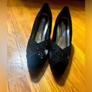 NEVER WORN!! Rhinestine pump with 1.5” heel.